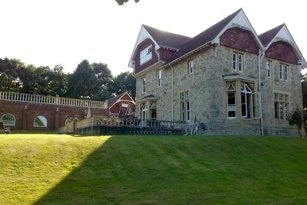 Country Manor House With Indoor Pool And Hot Tub Villa Rochester  Eksteriør bilde