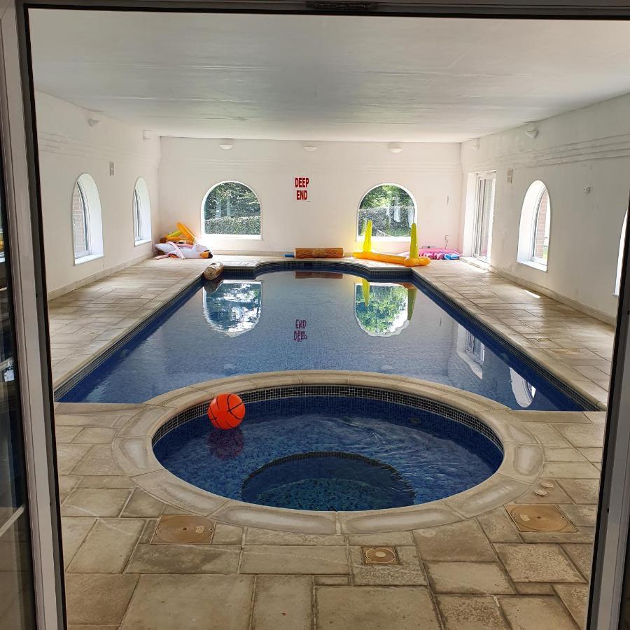 Country Manor House With Indoor Pool And Hot Tub Villa Rochester  Eksteriør bilde
