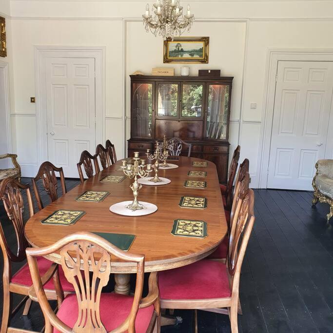 Country Manor House With Indoor Pool And Hot Tub Villa Rochester  Eksteriør bilde
