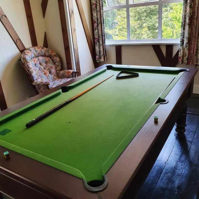 Country Manor House With Indoor Pool And Hot Tub Villa Rochester  Eksteriør bilde