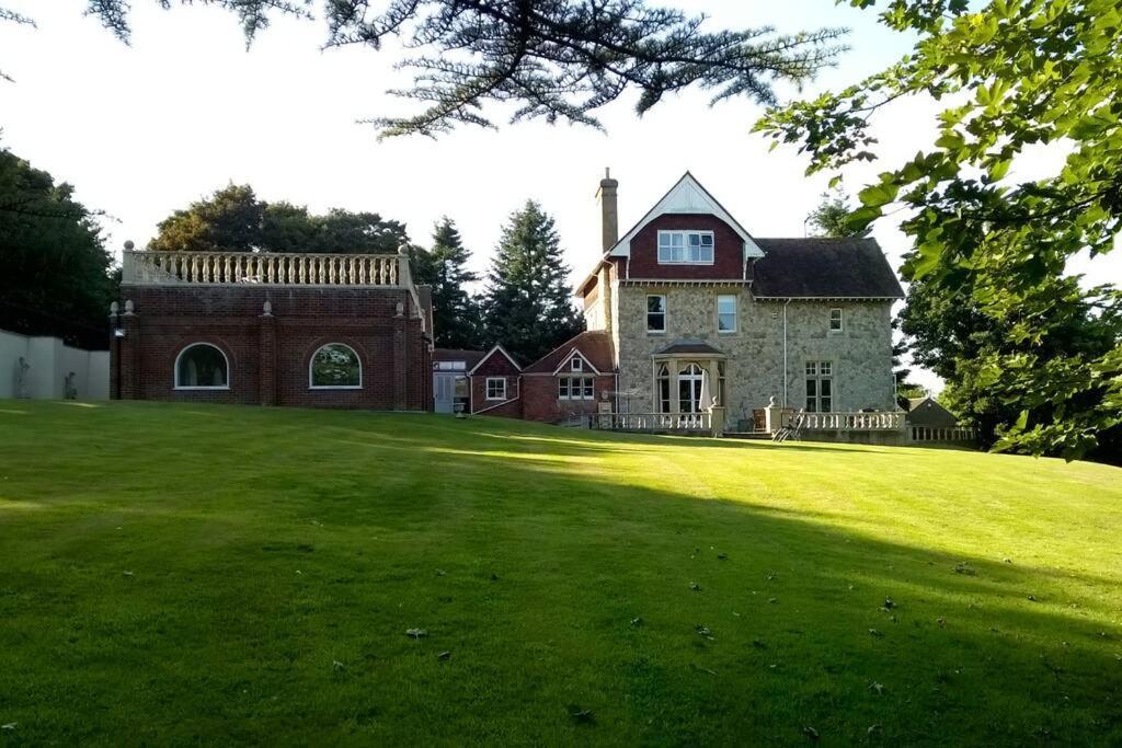 Country Manor House With Indoor Pool And Hot Tub Villa Rochester  Eksteriør bilde